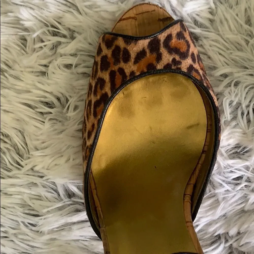 GUESS Hayle 2 Multicolor Leopard Print Fabric Peep Toe Cork Sandal High Heels 8
